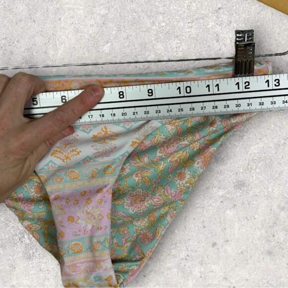 NEW Billabong Layered With Love Reversible Bikini Bottoms Size 14 Floral Swim - Picture 4 of 12